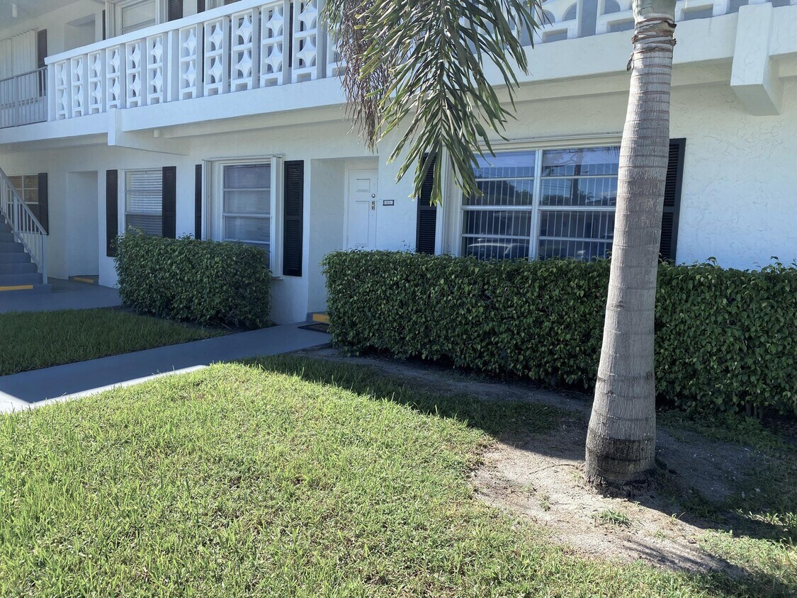 Primary Photo - 2810 SW 15th St