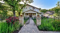 Primary Photo - 2105 Meadowbrook Dr