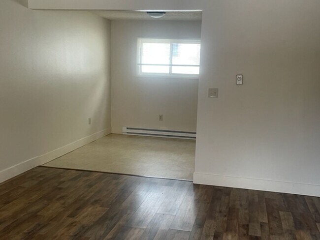 Foto del edificio - 1502 Ernest Ave