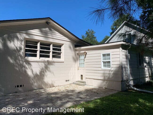Foto del edificio - 1 br, 1 bath House - 332- B Howle Avenue