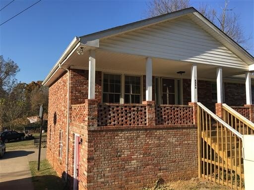 Foto principal - 646 Briarwood Dr