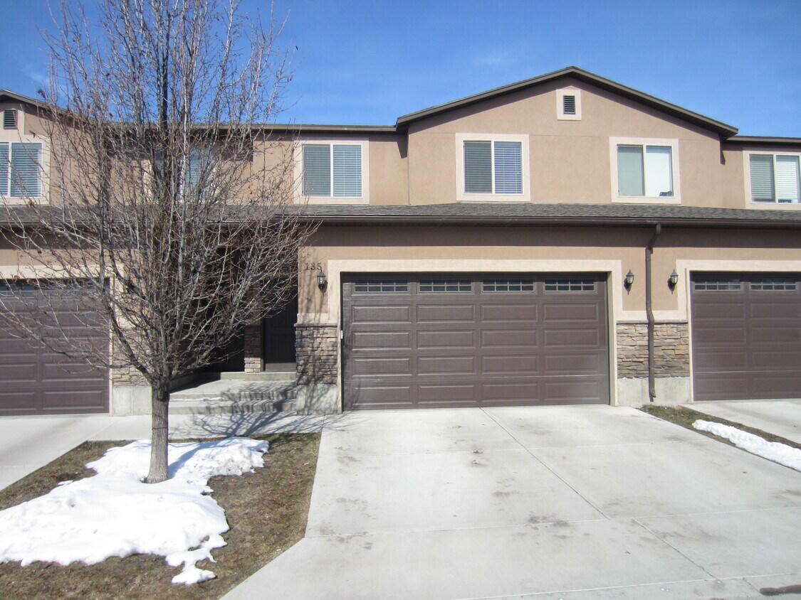 135 E 780 S, Smithfield, UT 84335 Townhome Rentals in Smithfield UT