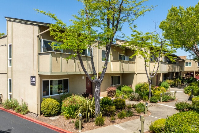 Foto del edificio - Town House Plaza