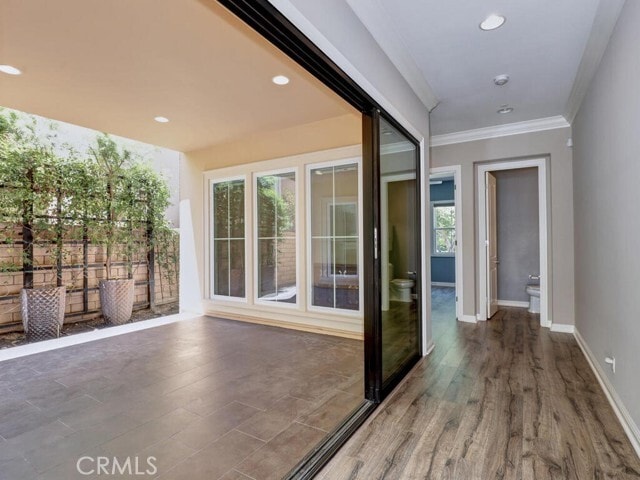Building Photo - 21 Tigerlily