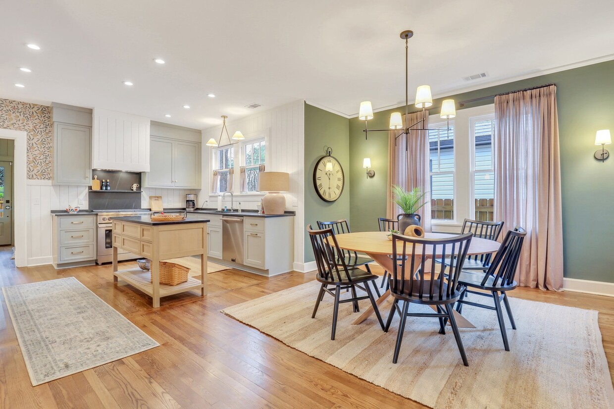 Foto principal - 1319 E 41st St