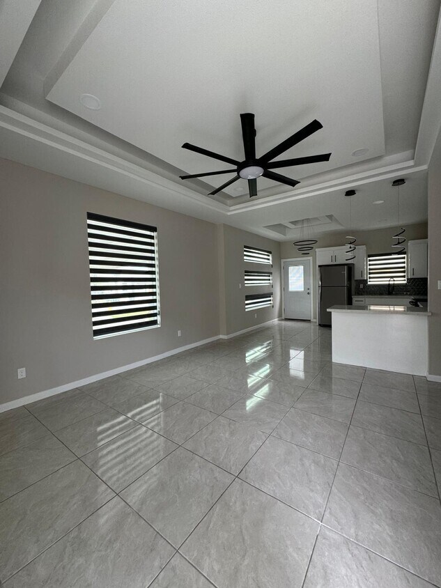 Foto del edificio - 1703 Angelina Dr