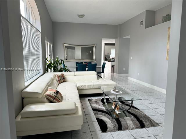 Photo - 13108 NW 10th Ln House