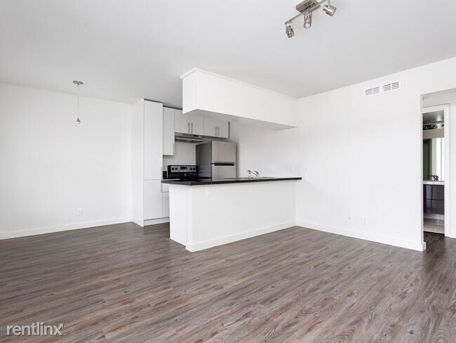 Foto del edificio - 415 W 39th St