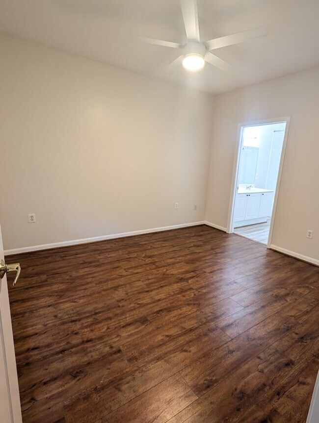 Foto del edificio - Palazzo at Park Center Top floor 2 bedroom...