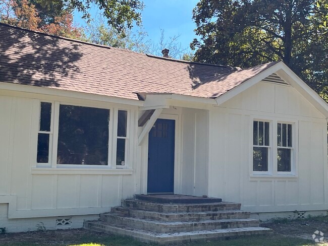 Building Photo - 5480 N Afton Pky