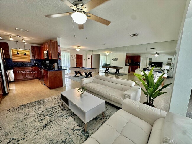 Foto del edificio - 2901 NW 9th Terrace