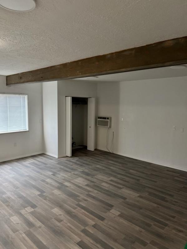 Foto del edificio - 1621 Mary Ellen St NE