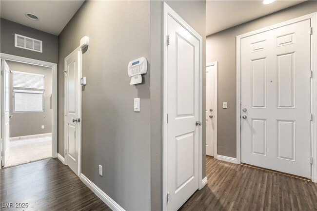 Building Photo - 8750 Cerrito Canyon Ct