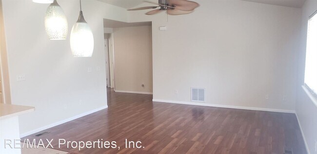 Building Photo - 3 br, 2 bath House - 4140 Pioneer Creek Dr