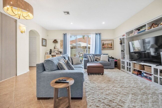 Foto del edificio - 13174 NW 9th Ct