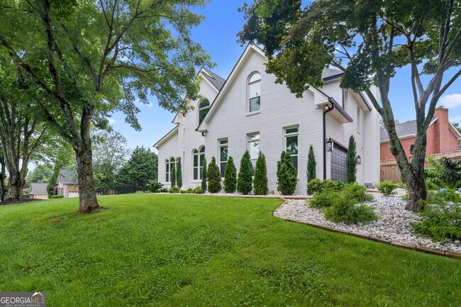 Foto del edificio - 4221 Willow Oak Dr