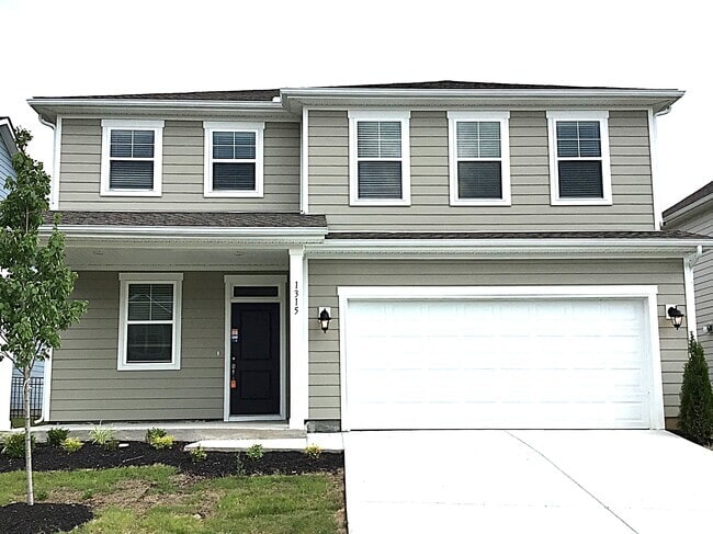 Building Photo - 1315 Lomond Dr