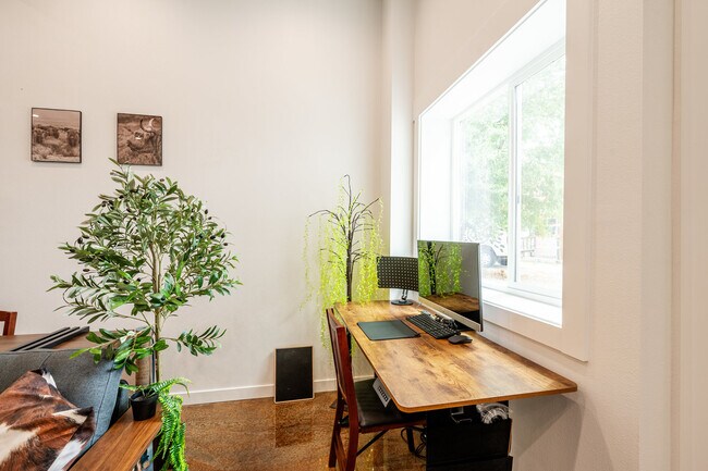 Foto del edificio - 519 N Gould St