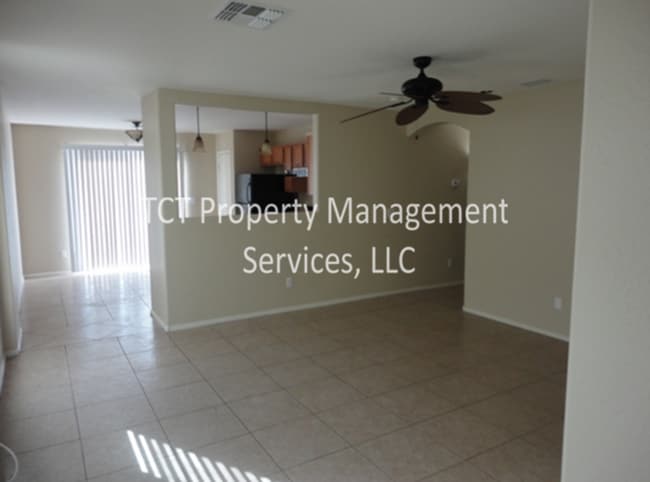 Foto del edificio - Quaint 3 bed/2 bath in Sarival-Paseo