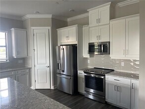 Building Photo - 15249 Zeno Wy