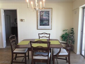 Building Photo - 2600 Gulf Shore Blvd N