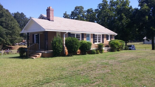 Building Photo - 2310 Whitehall Rd