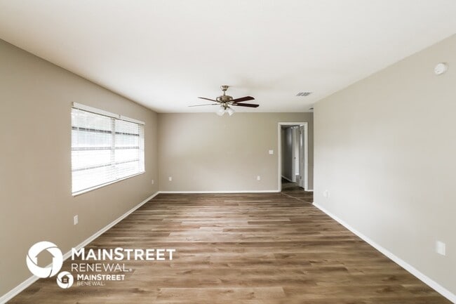 Foto del edificio - 1247 Kingston Ave