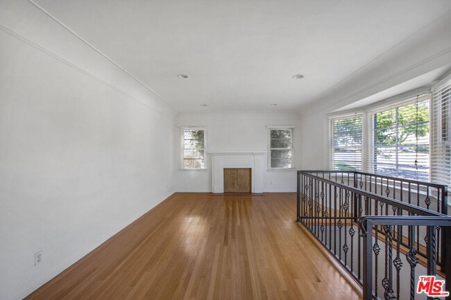 Building Photo - 5039 Marburn Ave