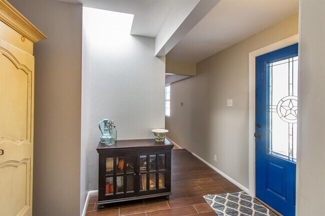 Building Photo - 109 Westhaven Dr