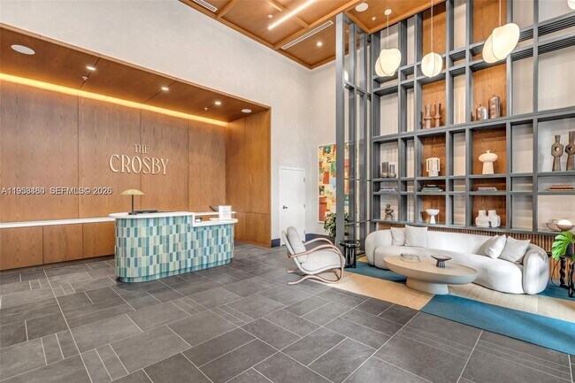 Foto del edificio - 601 NE 1st Ave