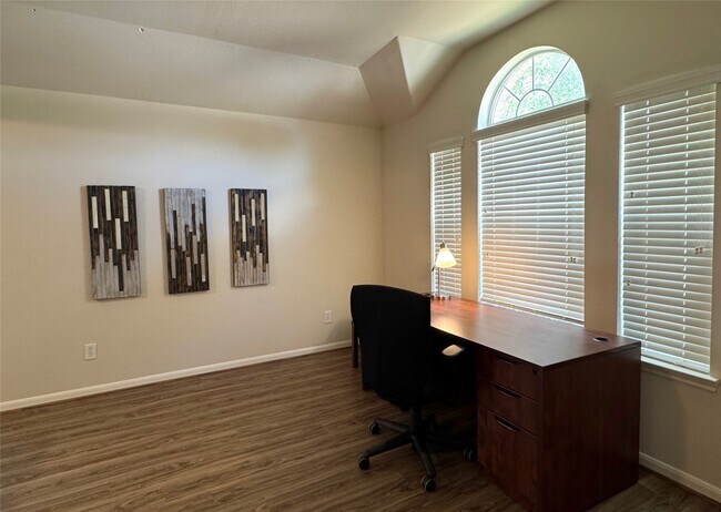 Foto del edificio - 21818 Saragosa Pond Ln