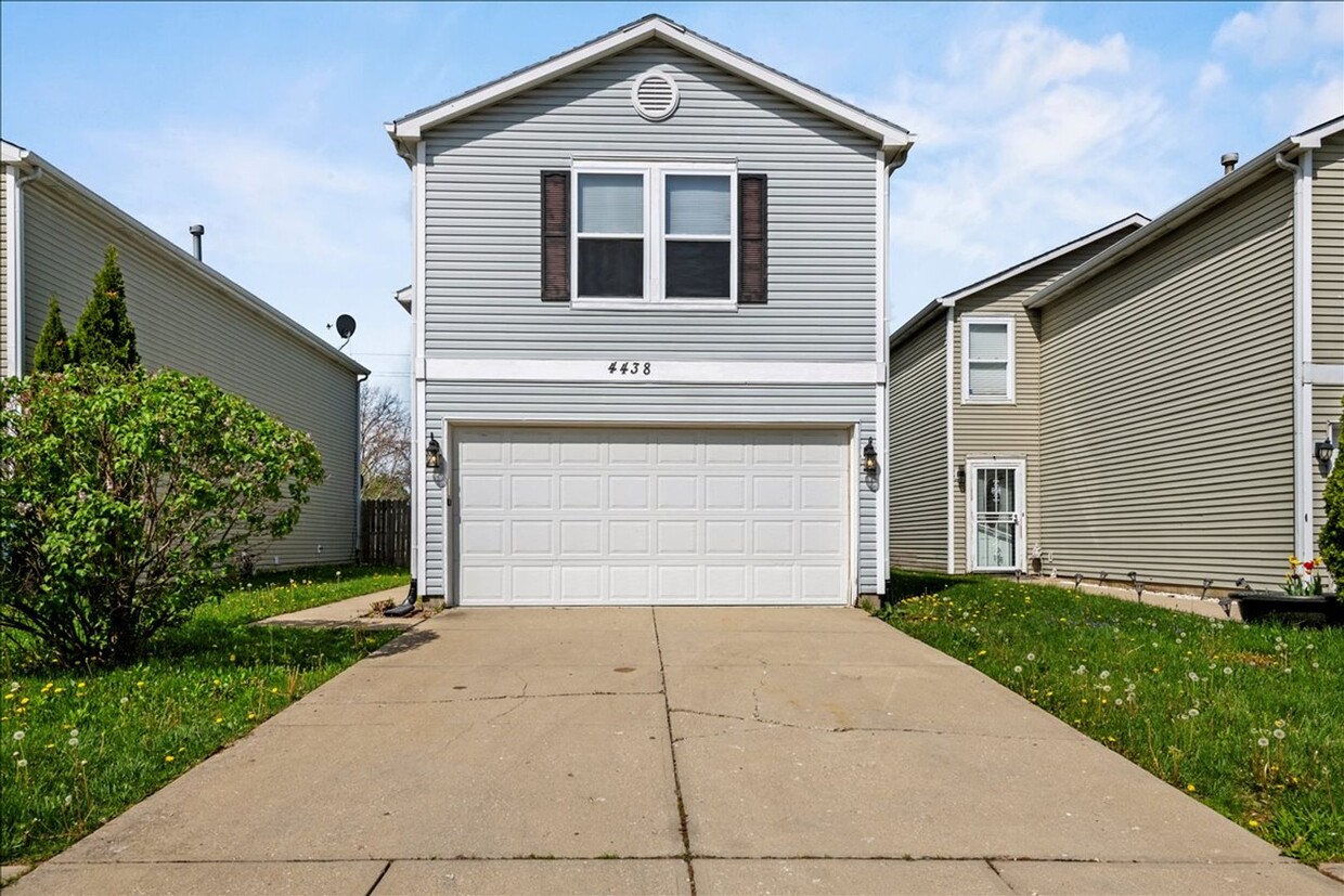 Foto principal - 4438 Fullwood Ct