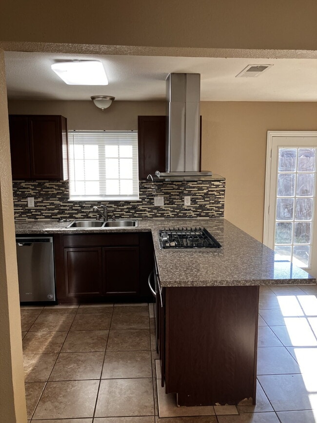 Photo - 1215 W 8th St Apartment