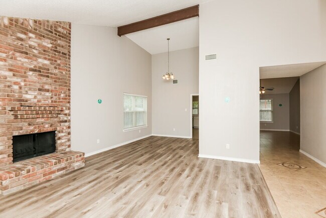 Foto del edificio - 2119 Belmont Park Dr