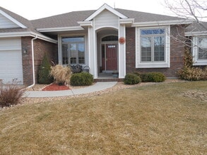 Building Photo - 2086 Tincup Dr