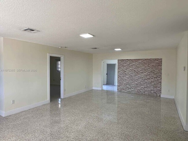 Building Photo - 1631 NW 175th St