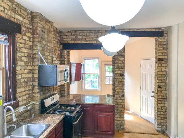 Foto del edificio - 6326 N Clark St