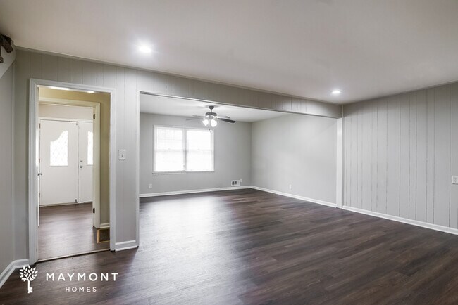 Foto del edificio - 841 Worchester Ct