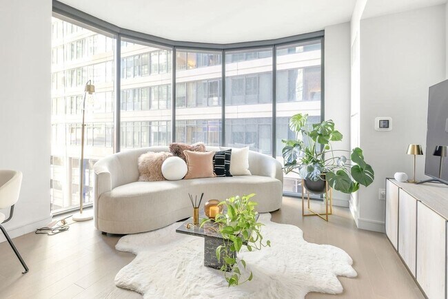 Foto del edificio - 55 Lagrange St