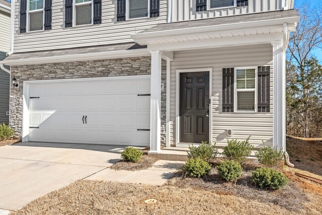 Building Photo - Modern Living in Stoneygreen | Open Concept + Loft + Private Backyard