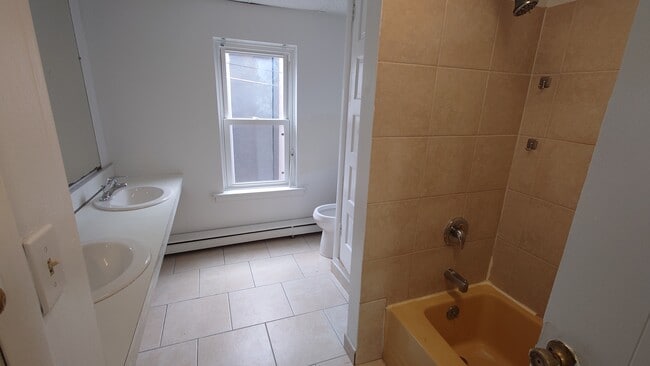 Building Photo - 105 S White Horse Pike