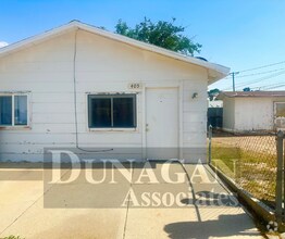 Building Photo - 405 N 10th St