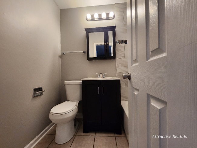 Building Photo - 3351 Commercial Ave