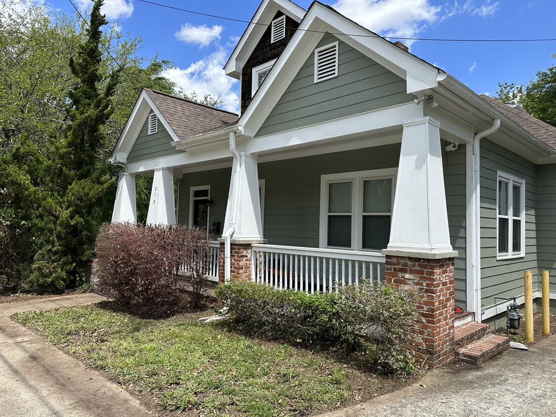 Front of the house - 219 Randolph St NE