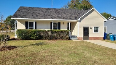 Building Photo - 564 Jennings Farm Rd