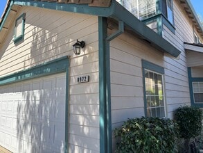 Building Photo - 8972 Beryl Creek Way