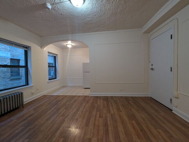 Foto del edificio - 5417 N Kenmore Ave