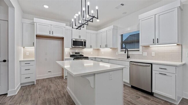 Foto del edificio - 123 N Banner Ave