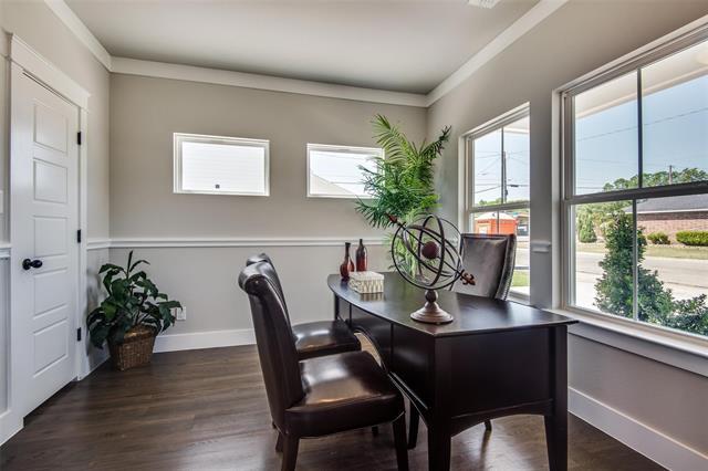 Building Photo - 1000 N Tennessee St