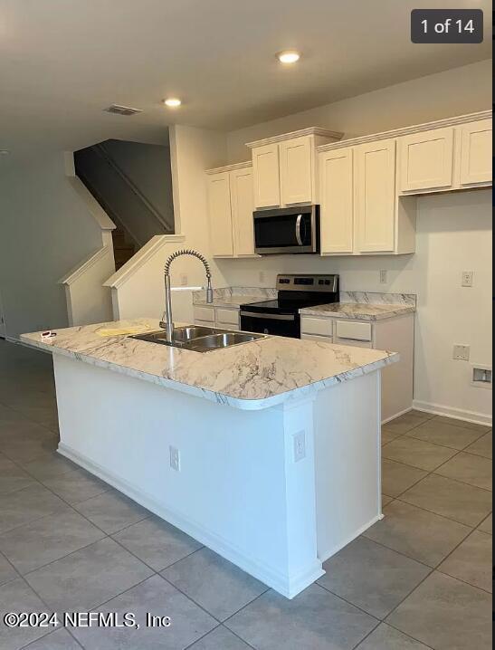 Building Photo - 8312 Zenith Cir